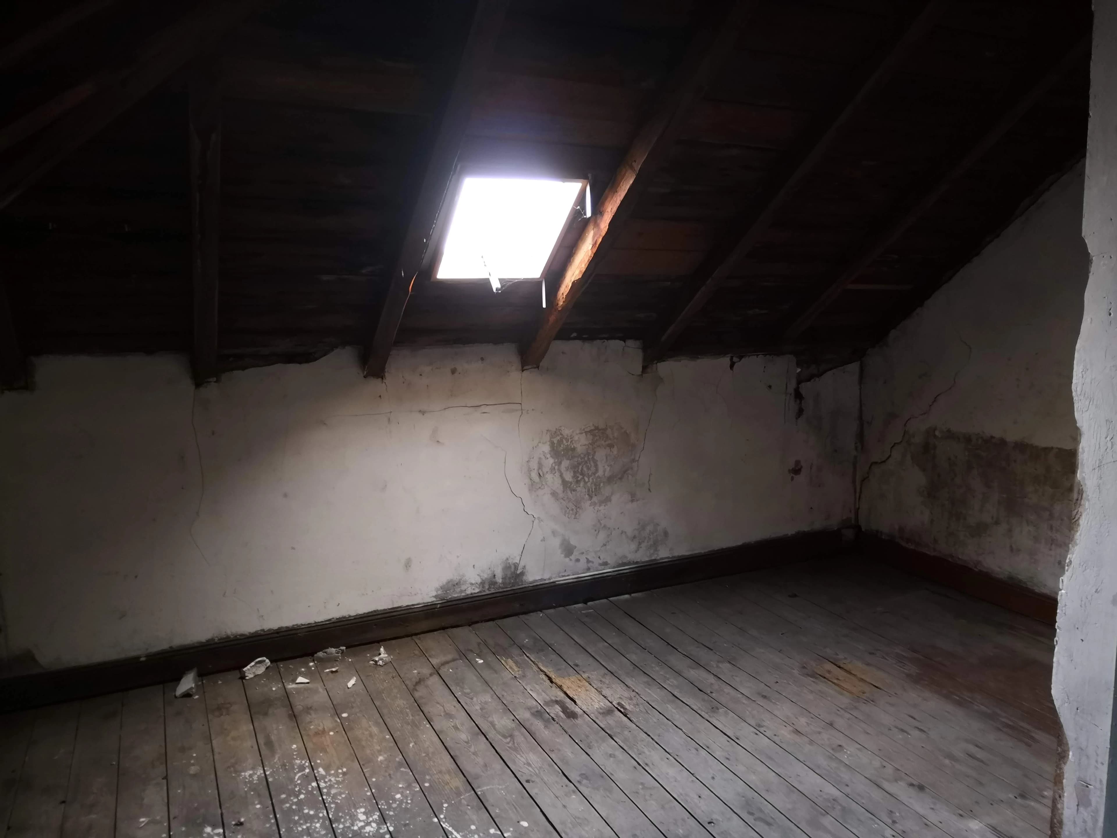 Avant — Chambre vélux — Fontoy